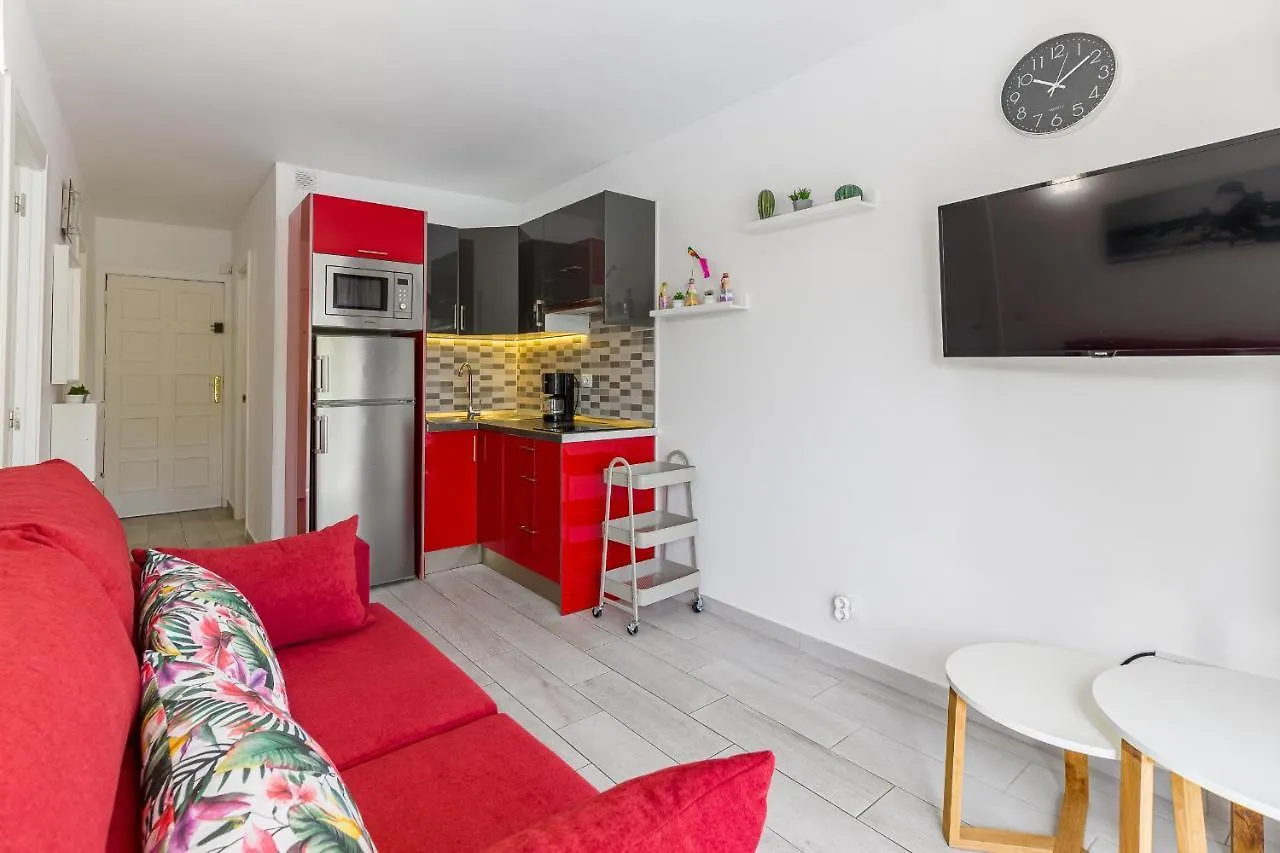 Fantasticstylish & Aircon, Near Lasamericas Beach Playa de las Americas  Spain