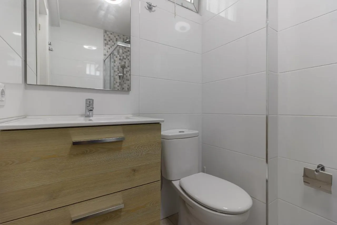 Fantasticstylish & Aircon, Near Lasamericas Beach Playa de las Americas  Apartment