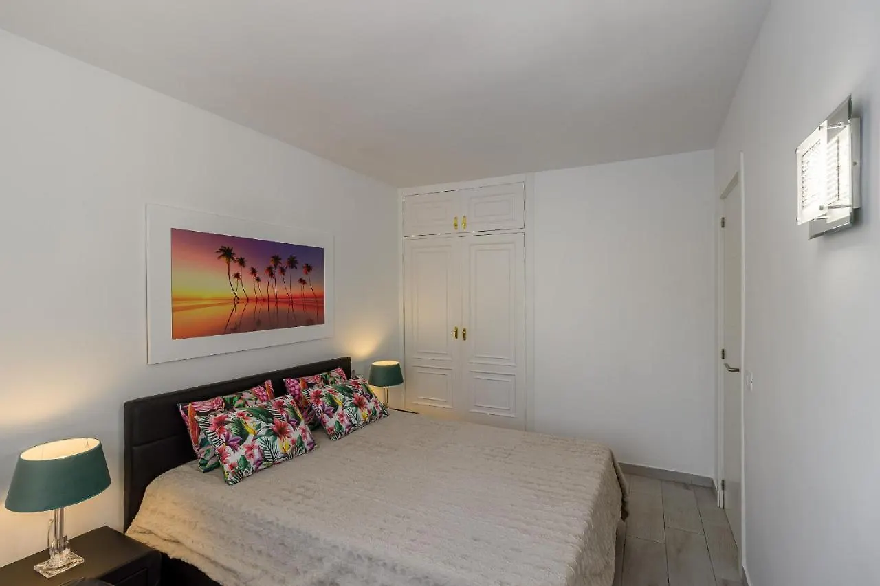 Apartment Fantasticstylish & Aircon, Near Lasamericas Beach Playa de las Americas